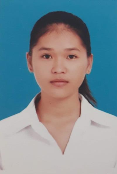 Cô Nguyễn Trần Phượng Thư: gia sư Toán Lý Hóa lớp 11.