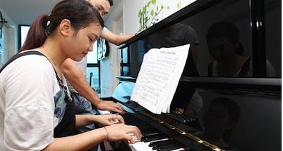 Tìm gia sư dạy kèm đàn piano tại nhà