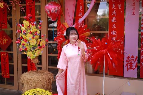 gia sư Đỗ Ngọc Tuyết Mai