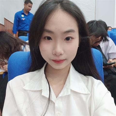 gia sư Phạm Nguyễn Diễm Mi 