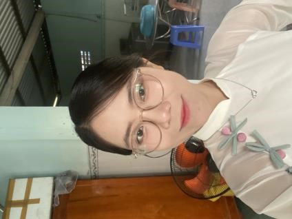 Gia sư Phạm Thị Phương Huỳnh