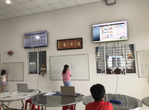 Lớp học tiếng Anh giao tiếp hiện đại và thân thiện tại Anh Ngữ Kim Ngân.