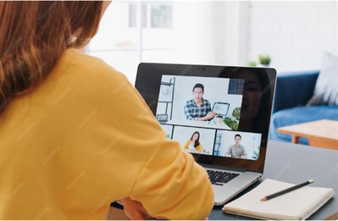 Học sinh học online qua zoom tại Đồng Tháp