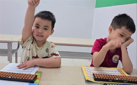 Lớp dạy kèm tiểu học tại quận 8