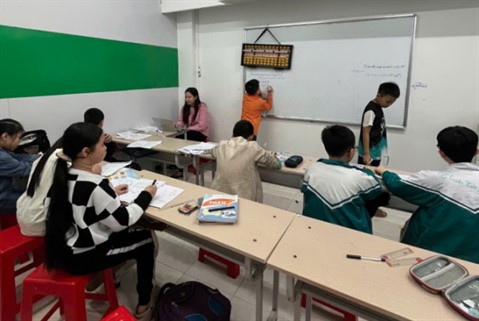 Giáo viên đứng lớp dạy kèm tại nhà quận Bình Tân