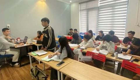 Hiast Cần Thơ – trung tâm dạy tiếng Hàn kết hợp tư vấn du học và luyện phỏng vấn Visa.