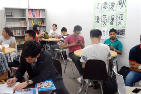 Học viên trung tâm KOKONO Vĩnh Long học giao tiếp tiếng Nhật