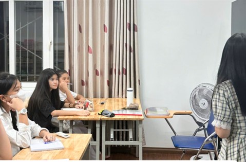 Lớp học tiếng Hàn tại Sóc Trăng với giáo viên tận tâm