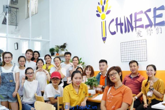 Trung tâm tiếng Trung Hoàng Triệu
